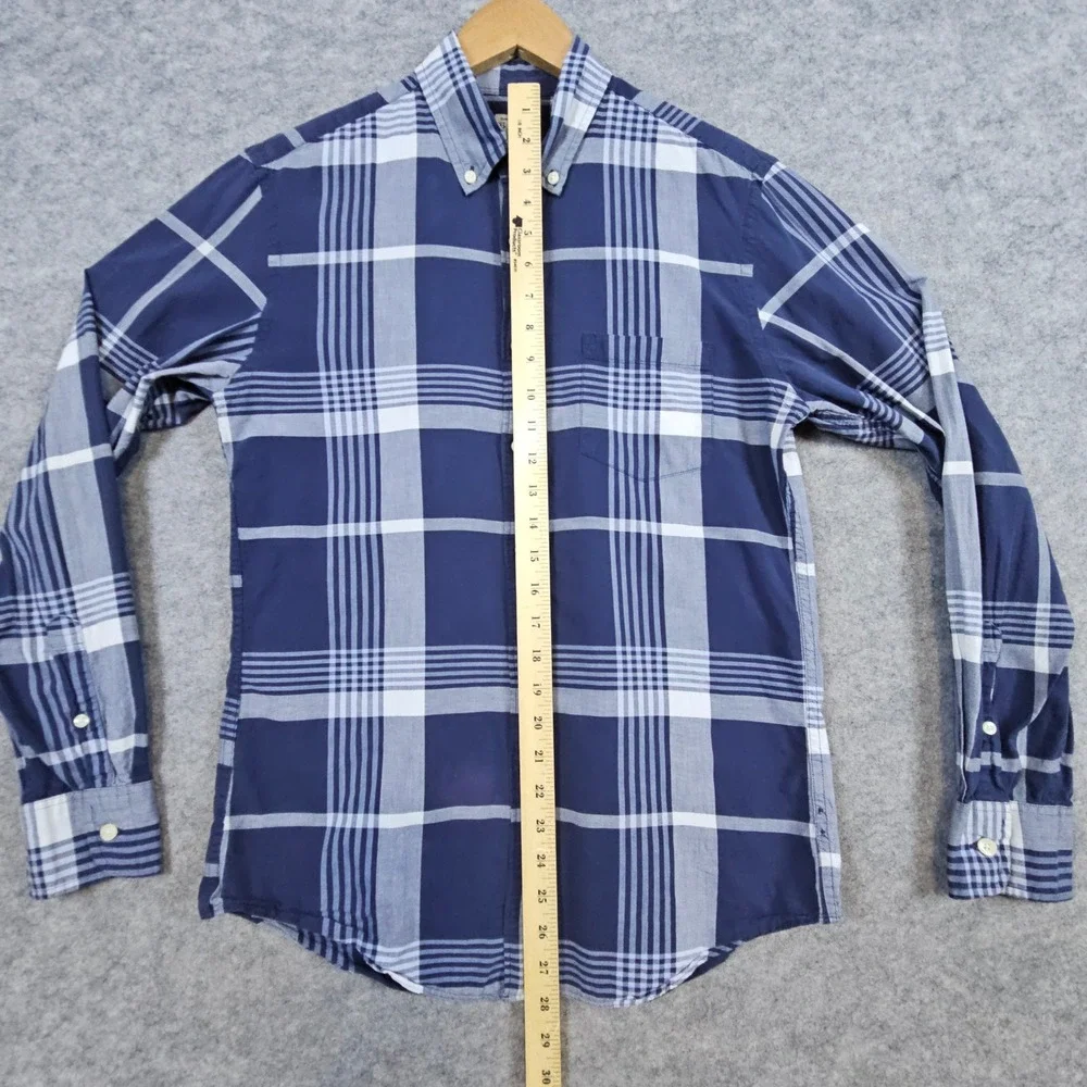 J Crew Summer Plaid Shirt Men's Size S Button Down Cotton Blue White Casual HOLE
